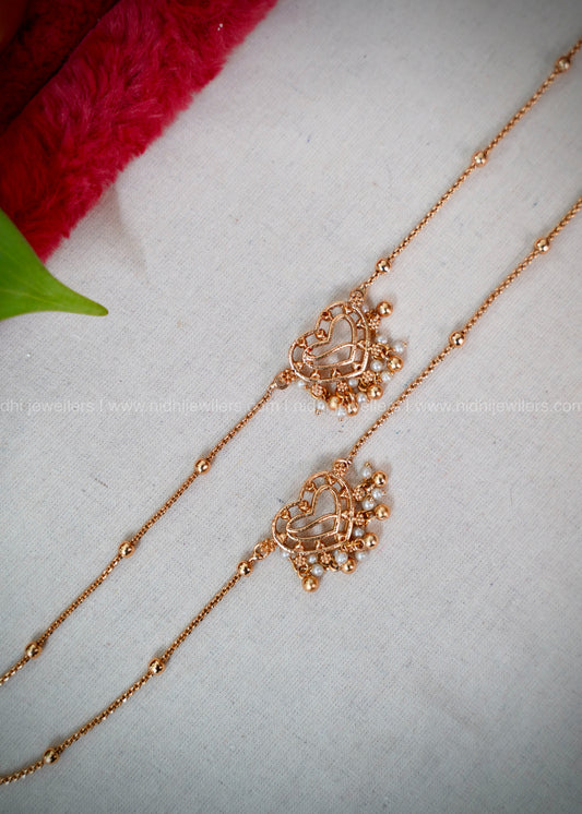Heart shaped anklet with beads