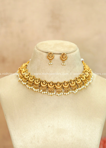 Intricate Antique Temple Goddess Lakshmi Pearl Cluster Choker Set – Vasanthi