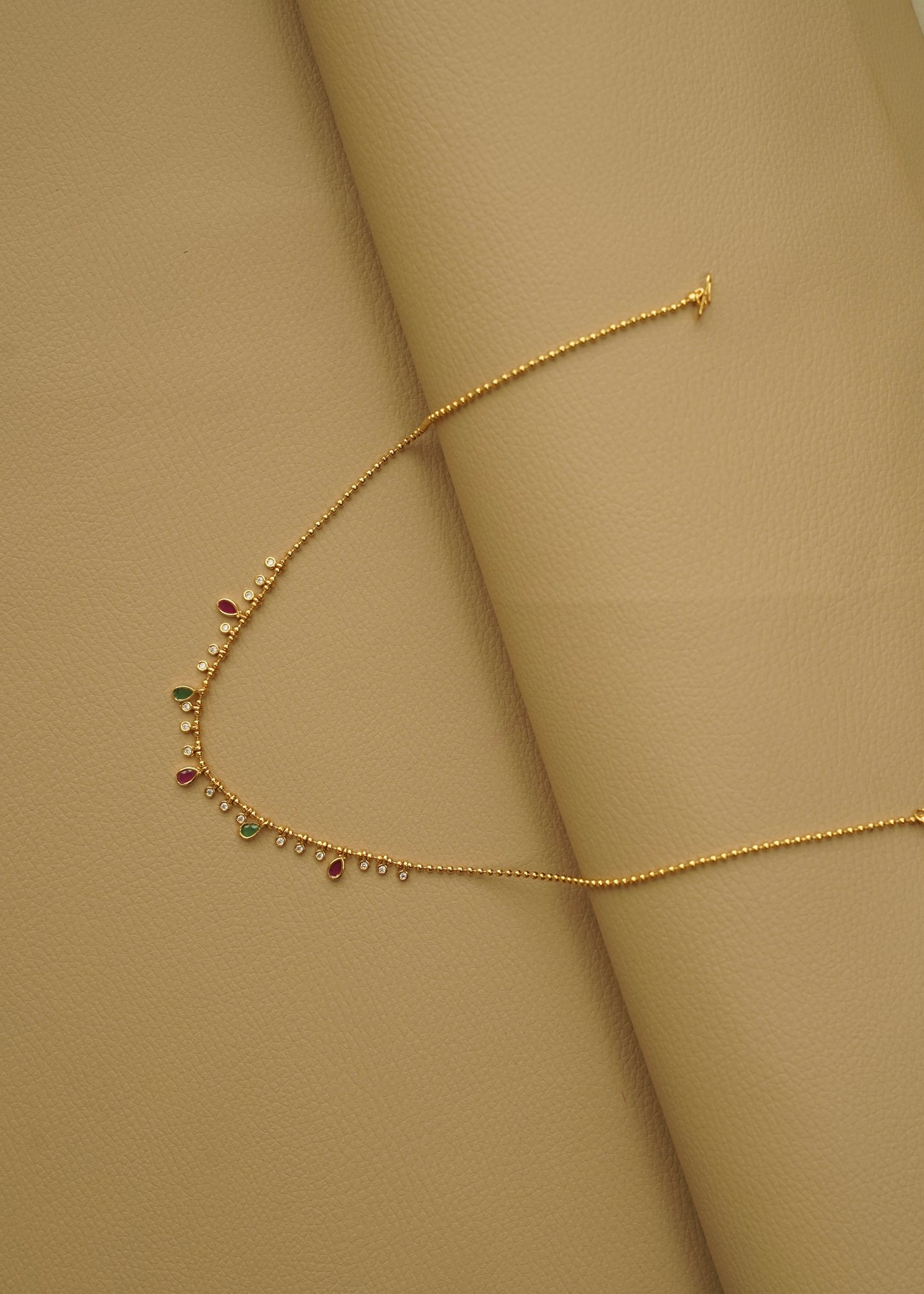Real gold polished multicoloured neckchain