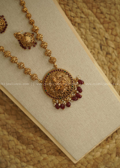 Lakshmi Ball Haram With red Victorian beads