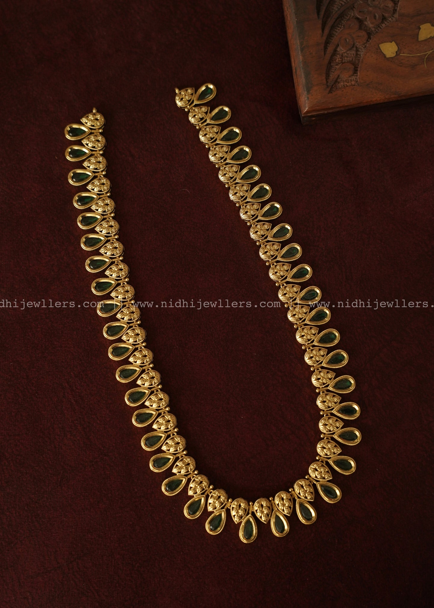 Premium Kerala palakka Haram with earrings