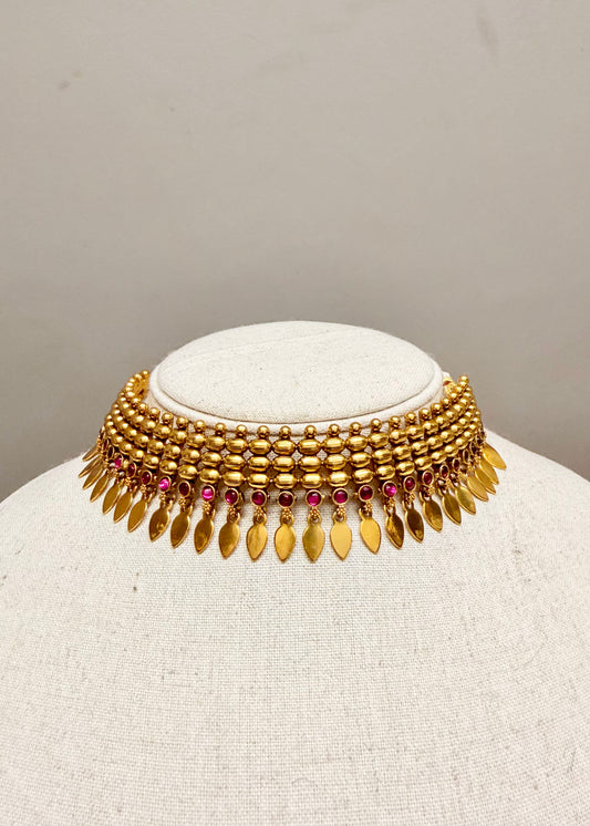 Antique Ruby-Accented Elakkathali Choker Set (with Earrings) ET12 (Elakka thali)- Mukta