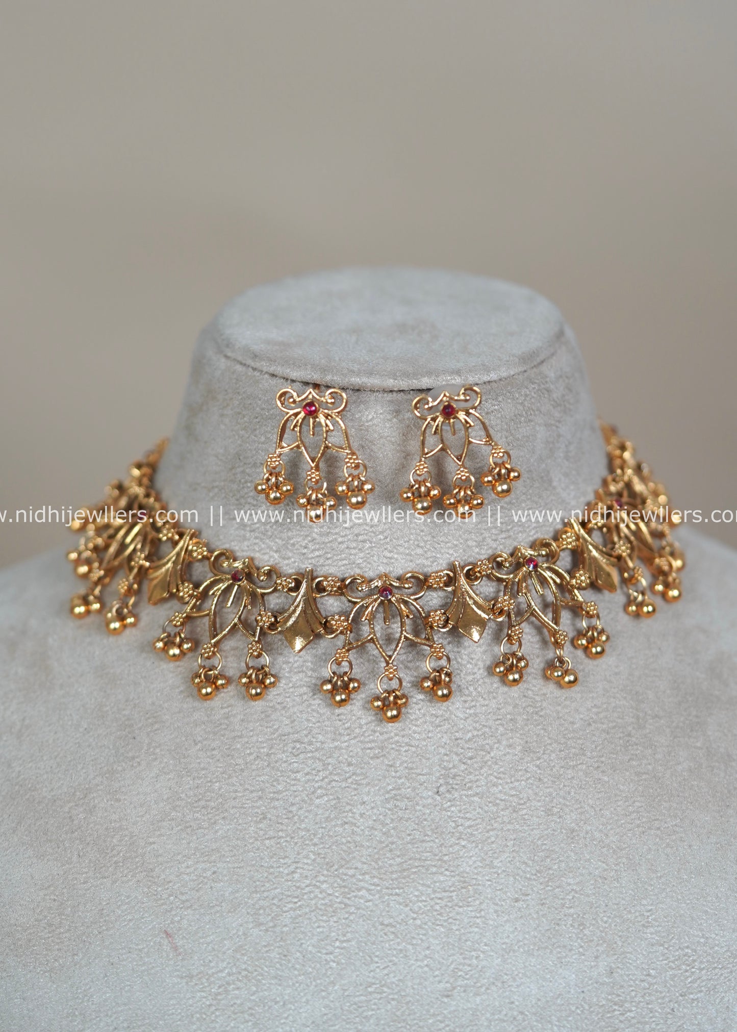 Antique Polished Openwork Lotus Filigree Fringe Choker Set - Meera