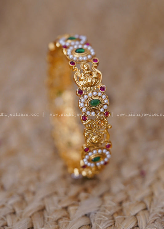 Lakshmi white beads bangle