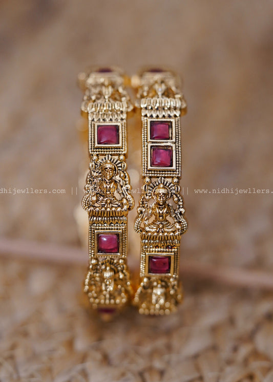 Lakshmi pink kemp bangles