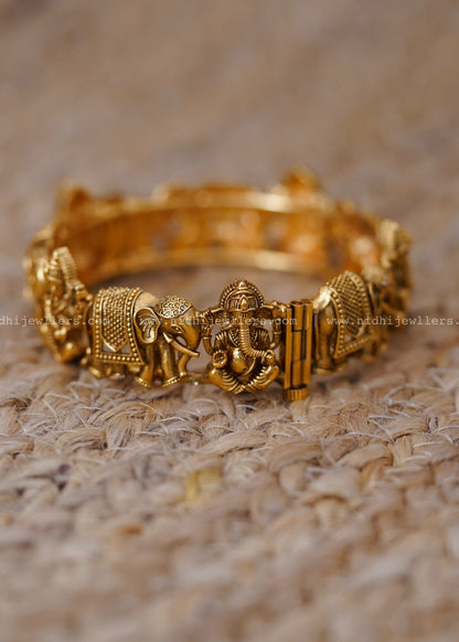 Traditional Ganesha Bangle